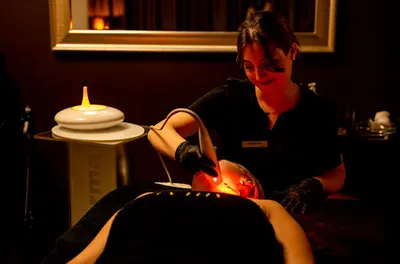 LAELIA Premium Beauty. Kosmetologia estetyczna. Manicure & Pedicure. Salon kosmetyczny